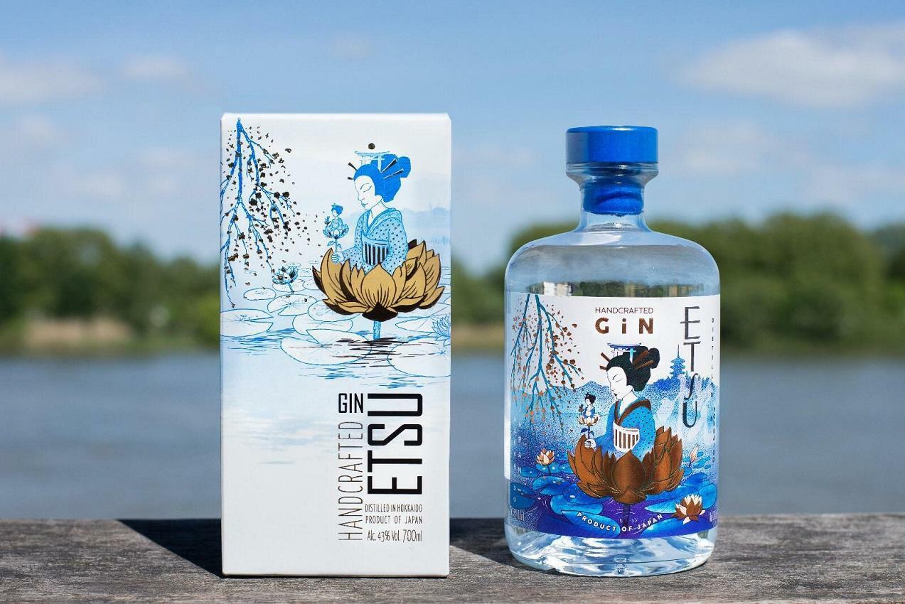 etsu etsu handcrafted gin giapponese distillato in hokkaido 70 cl in astuccio