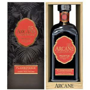 Single cask rum cherry wood matured flamboyace 70 cl in astuccio